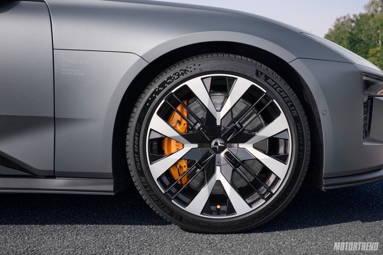 세계 최초 폴스타 5 시승기, Pole Position < 시승기 < REVIEW < 기사본문 - 모터트렌드
